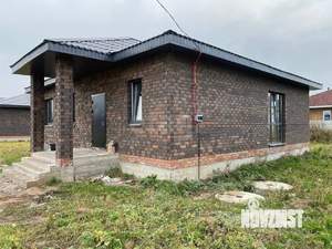 Дом 104м², 1-этажный, участок 7 сот.  