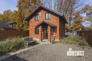 Дом 100м&sup2;, 2-этажный, участок 7 сот.  