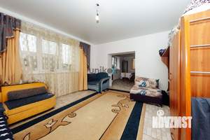 Дом 141м², 2-этажный, участок 8 сот.  