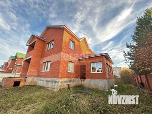 Дом 183м², 2-этажный, участок 12 сот.  