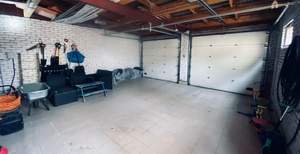 Дом 350м², 3-этажный, участок 8 сот.  