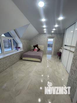 Коттедж 147м&sup2;, 2-этажный, участок 8 сот.  