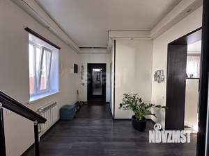 Дом 180м², 2-этажный, участок 8 сот.  