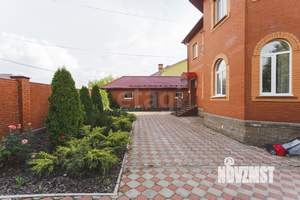 Дом 194м², 2-этажный, участок 20 сот.  