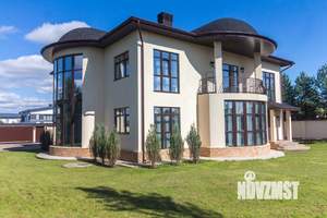 Дом 560м², 2-этажный, участок 21 сот.  