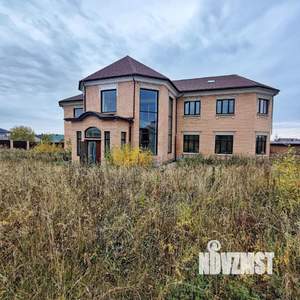 Коттедж 594м&sup2;, 2-этажный, участок 26 сот.  