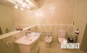 Дом 389м², 3-этажный, участок 12 сот.  