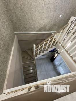 Дом 97м², 2-этажный, участок 9 сот.  