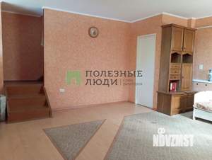 Дом 208м², 2-этажный, участок 8 сот.  