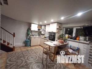 Дом 143м&sup2;, 2-этажный, участок 15 сот.  