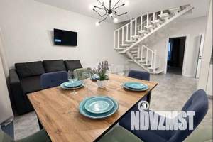 Дом 120м&sup2;, 2-этажный, участок 6 сот.  