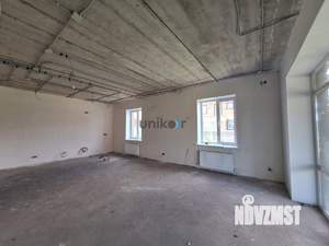 Коттедж 220м², 2-этажный, участок 6 сот.  