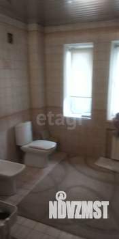 Дом 400м², 3-этажный, участок 20 сот.  