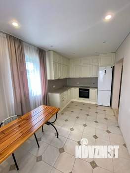 Коттедж 174м², 2-этажный, участок 15 сот.  