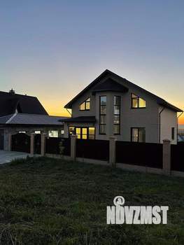 Дом 162м², 2-этажный, участок 15 сот.  