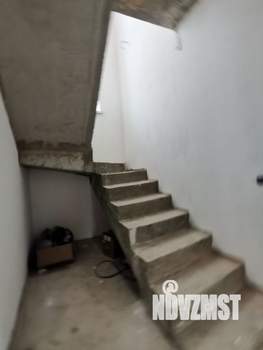 Дом 110м², 2-этажный, участок 6 сот.  