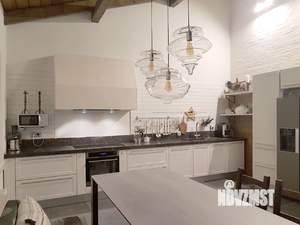 Коттедж 374м², 2-этажный, участок 14 сот.  