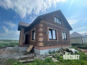 Дом 140м², 2-этажный, участок 10 сот.  