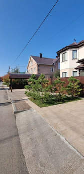 Дом 260м², 2-этажный, участок 6 сот.  