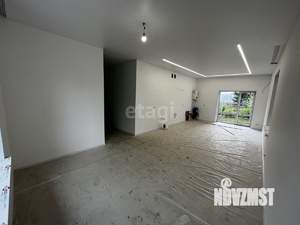 Дом 100м², 2-этажный, участок 6 сот.  