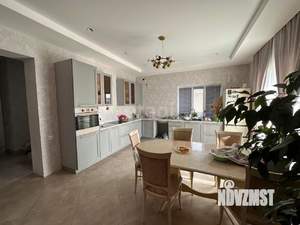 Дом 175м², 2-этажный, участок 8 сот.  