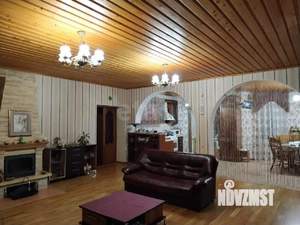 Дом 217м², 2-этажный, участок 15 сот.  