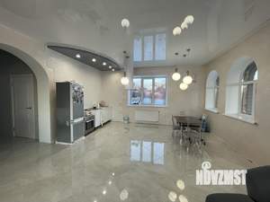 Коттедж 147м², 2-этажный, участок 8 сот.  