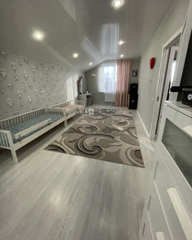 Дом 97м², 2-этажный, участок 9 сот.  