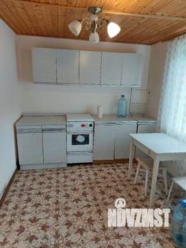Дом 50м², 2-этажный, участок 5 сот.  