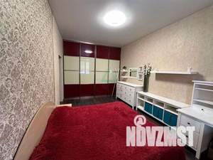 Коттедж 225м², 3-этажный, участок 6 сот.  