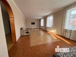 Дом 454м², 2-этажный, участок 12 сот.  