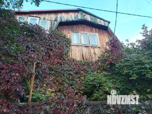 Дом 100м&sup2;, 2-этажный, участок 5 сот.  