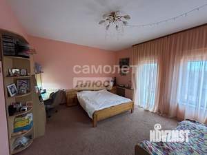 Дом 362м², 3-этажный, участок 22 сот.  