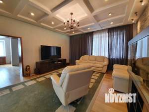 Коттедж 400м², 3-этажный, участок 13 сот.  