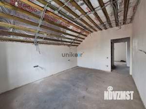 Коттедж 220м², 2-этажный, участок 6 сот.  