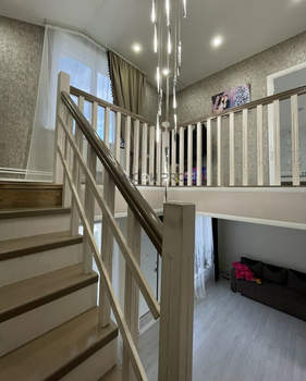 Дом 97м², 2-этажный, участок 9 сот.  