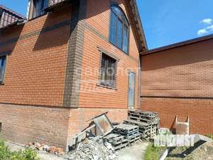 Дом 180м², 2-этажный, участок 4 сот.  