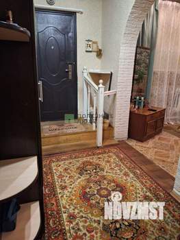 Коттедж 300м², 2-этажный, участок 6 сот.  