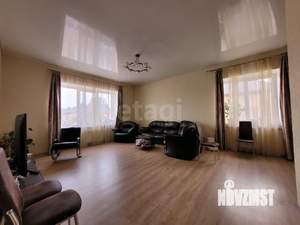 Дом 255м², 3-этажный, участок 9 сот.  
