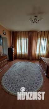 Коттедж 400м&sup2;, 2-этажный, участок 7 сот.  