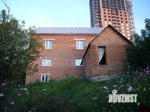 Дом 159м², 3-этажный, участок 10 сот.  