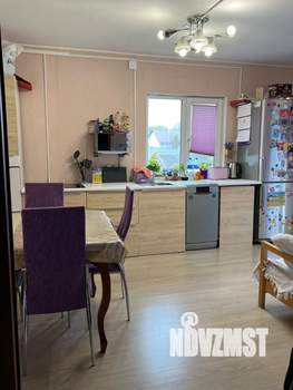 Коттедж 120м², 2-этажный, участок 10 сот.  