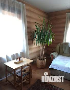 Дом 240м², 3-этажный, участок 15 сот.  