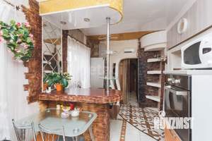 Дом 200м², 2-этажный, участок 9 сот.  