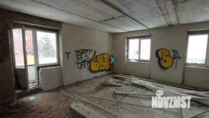 Дом 847м², 3-этажный, участок 6 сот.  