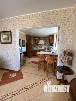 Коттедж 323м&sup2;, 3-этажный, участок 12 сот.  