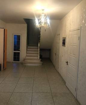 Дом 285м², 2-этажный, участок 12 сот.  