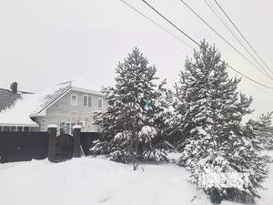 Дом 270м², 2-этажный, участок 15 сот.  