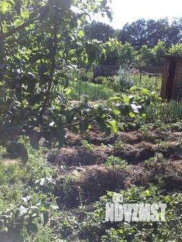 Дом 35м&sup2;, 2-этажный, участок 4 сот.  