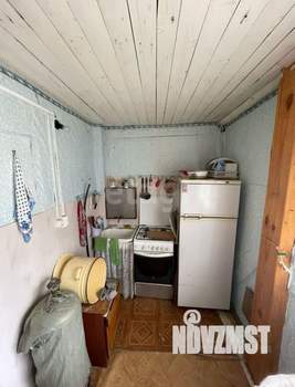 Дом 40м², 2-этажный, участок 10 сот.  